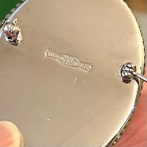 Vintage Whiting & Davis Signed Hematite Brooch - Picture 9 of 13